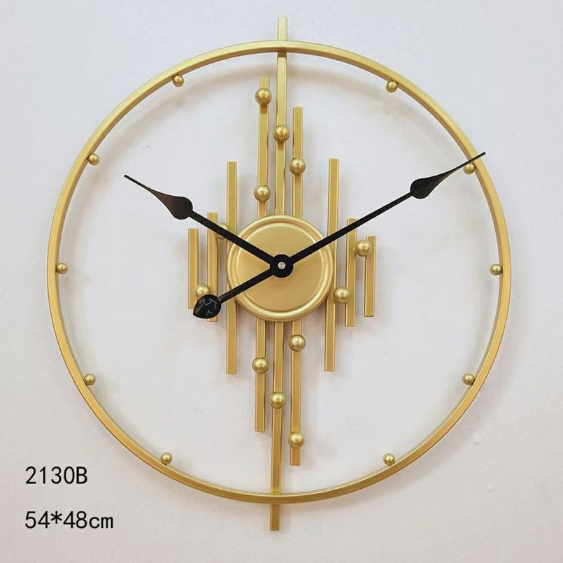 Đồng hồ treo tường trang trí 3D cho không gian hiện đại thêm ấn tượng 2130YL màu vàng