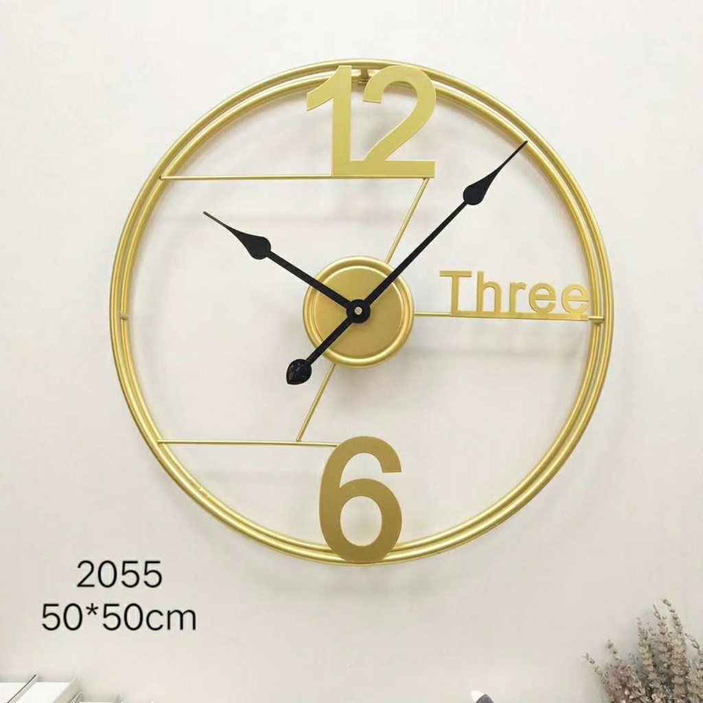 Đồng hồ treo tường trang trí phong cách Bắc Âu ấn tượng mã 2055 màu vàng